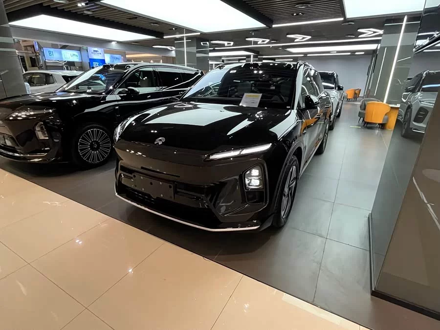 NIO ES6