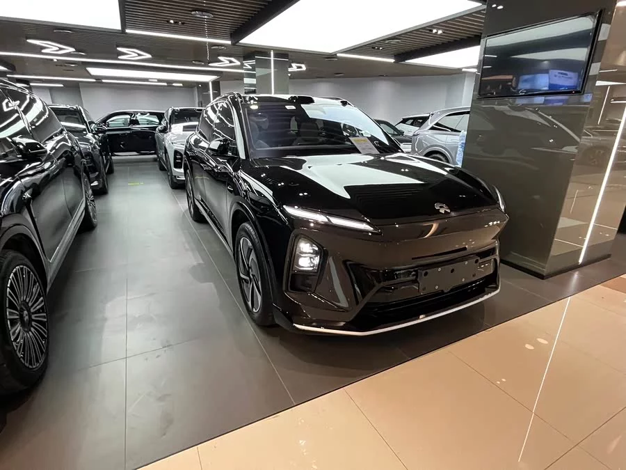 NIO ES6
