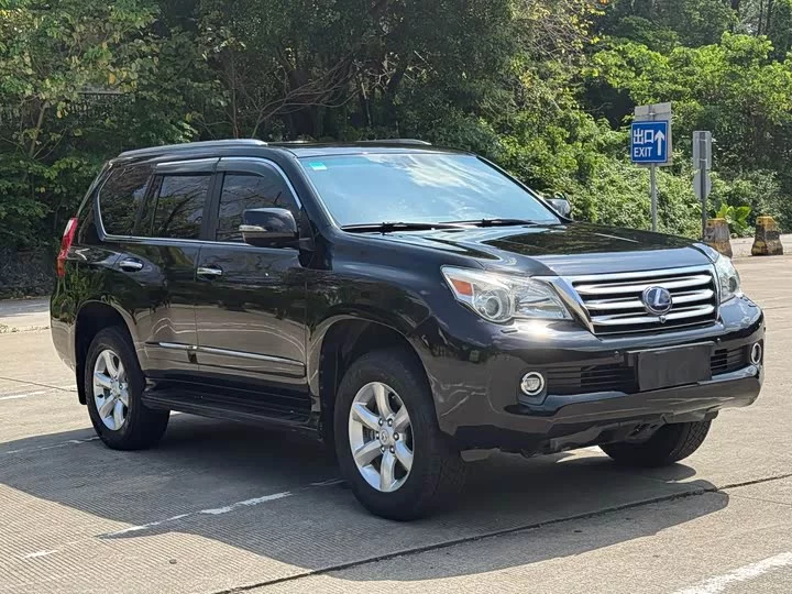 Lexus GX