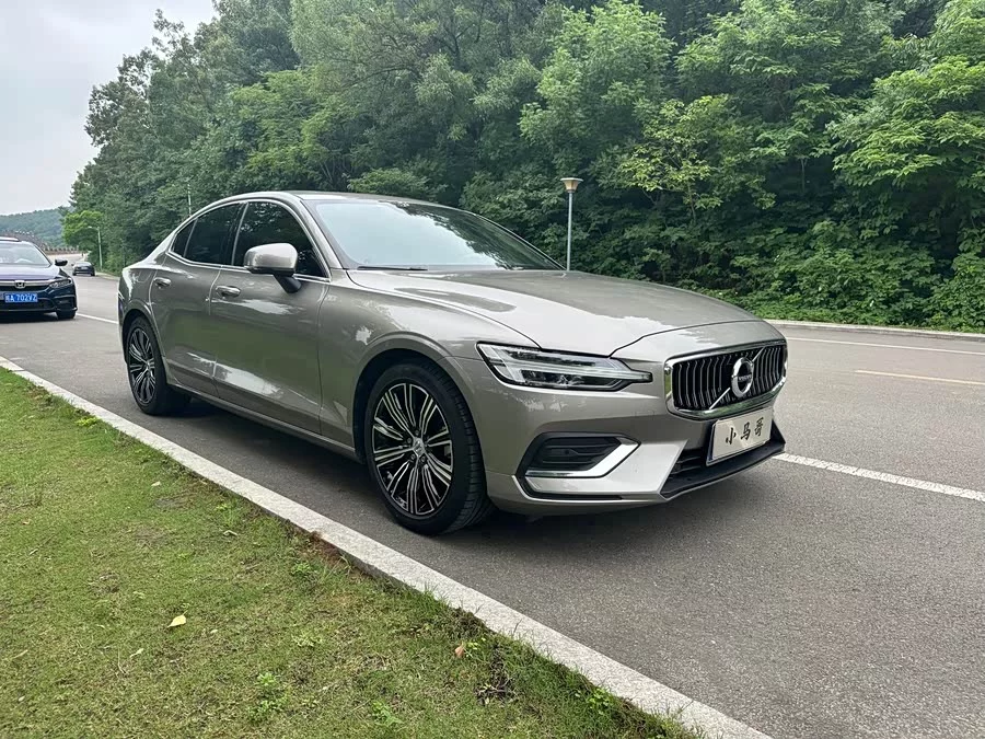 Volvo S60