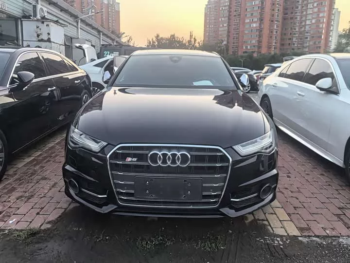 Audi S6