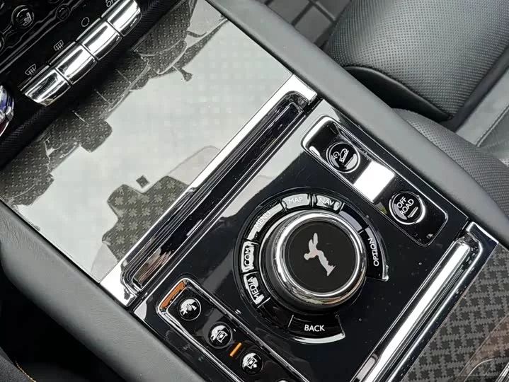 Rolls Royce Cullinan