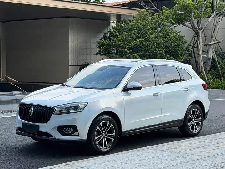 Borgward BX7