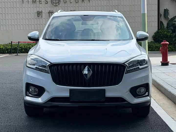 Borgward BX7