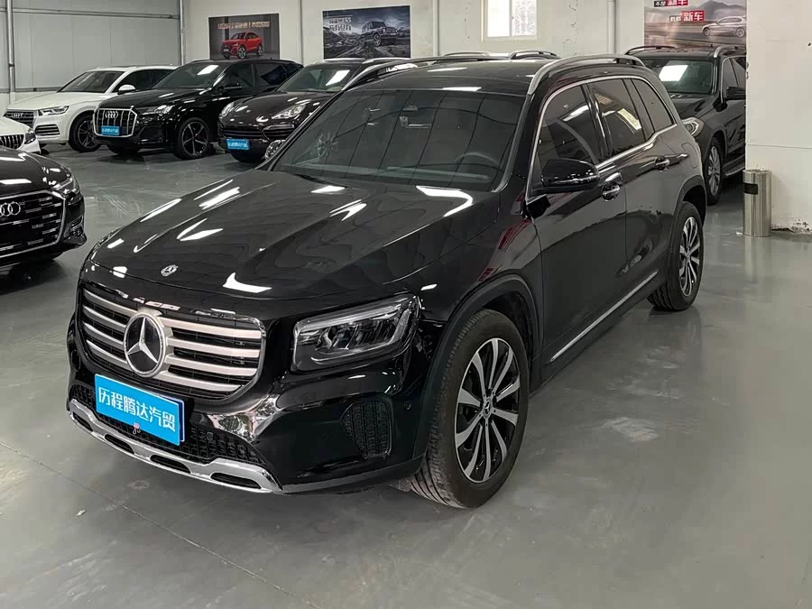 Mercedes Benz GLB