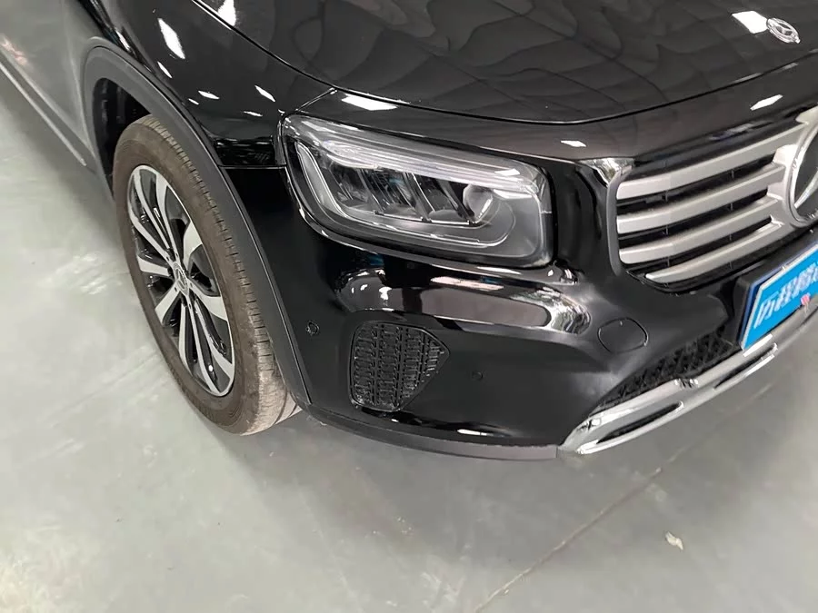 Mercedes Benz GLB