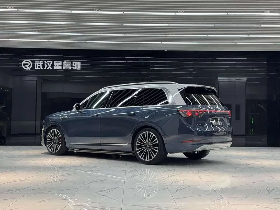 AITO Wenjie M9