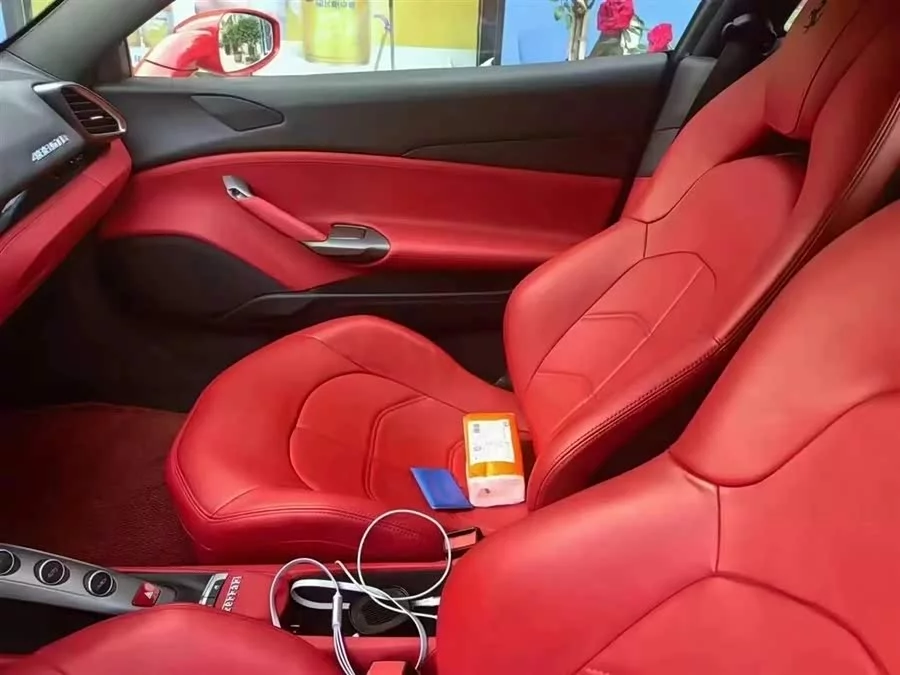 Ferrari 488