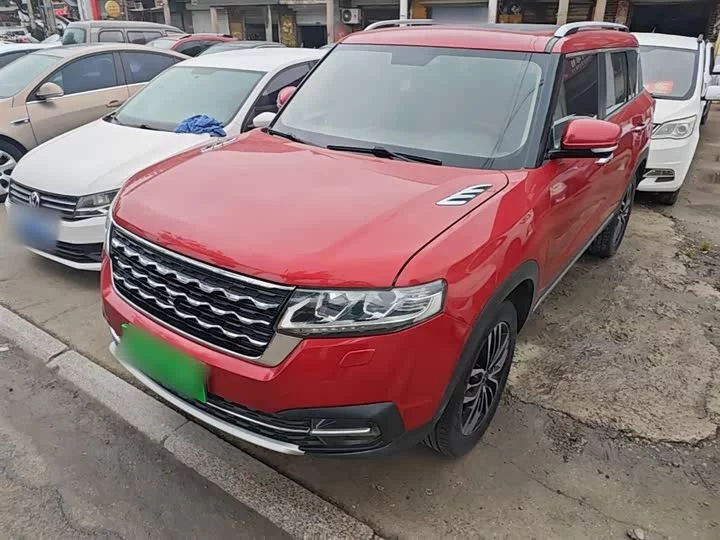 BAIC Q7