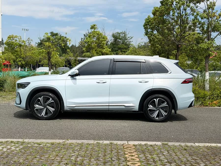 Geely Xingyue L