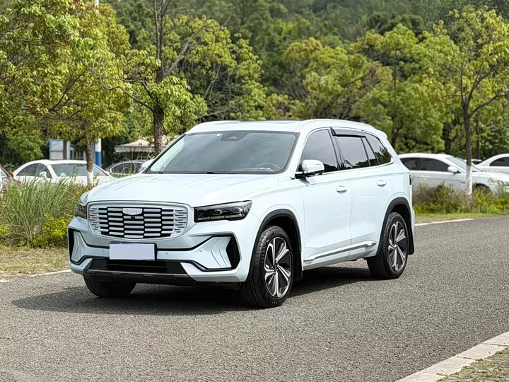 Geely Xingyue L