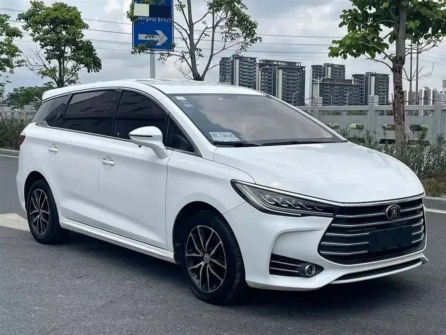 BYD Song MAX