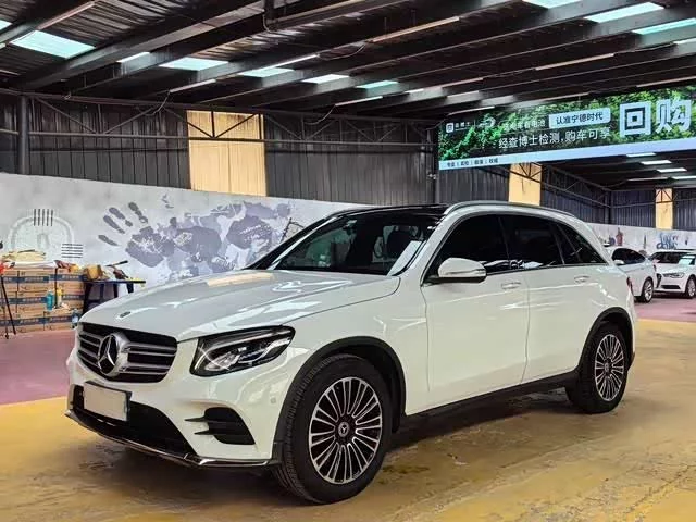 Mercedes Benz GLC