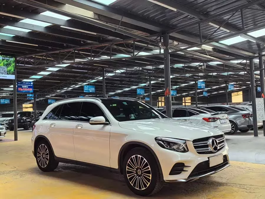 Mercedes Benz GLC