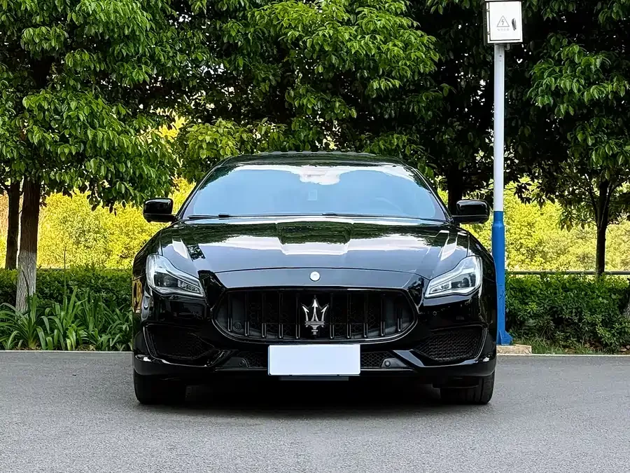 Maserati President