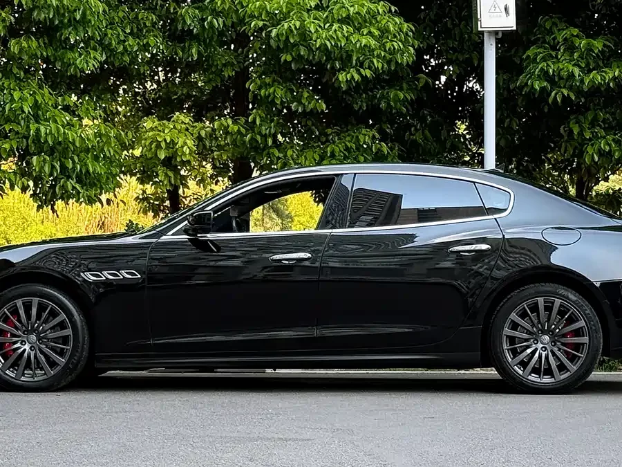 Maserati President