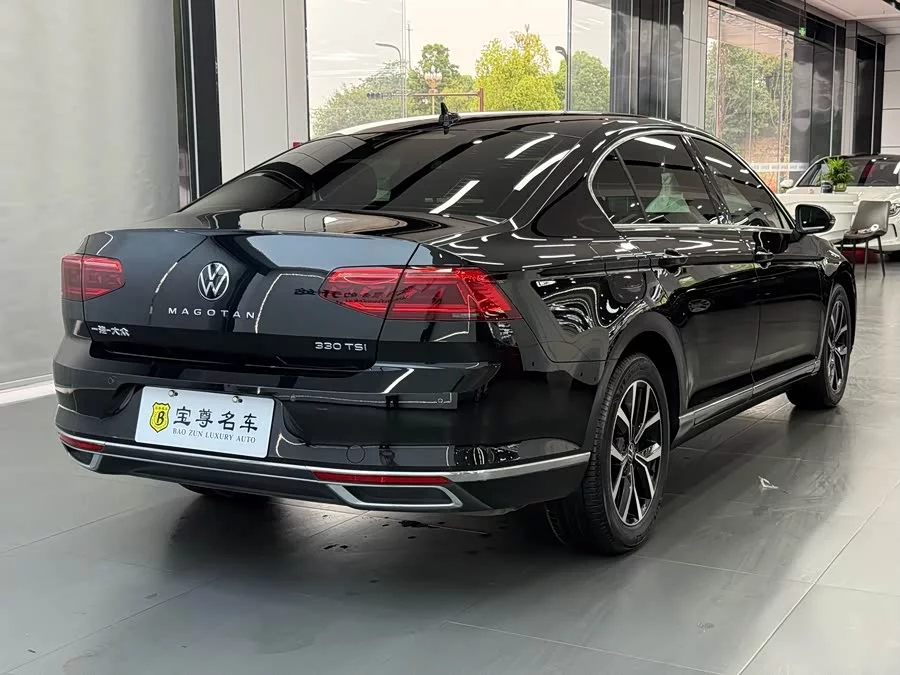 Volkswagen Magotan