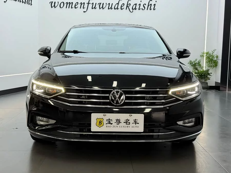 Volkswagen Magotan