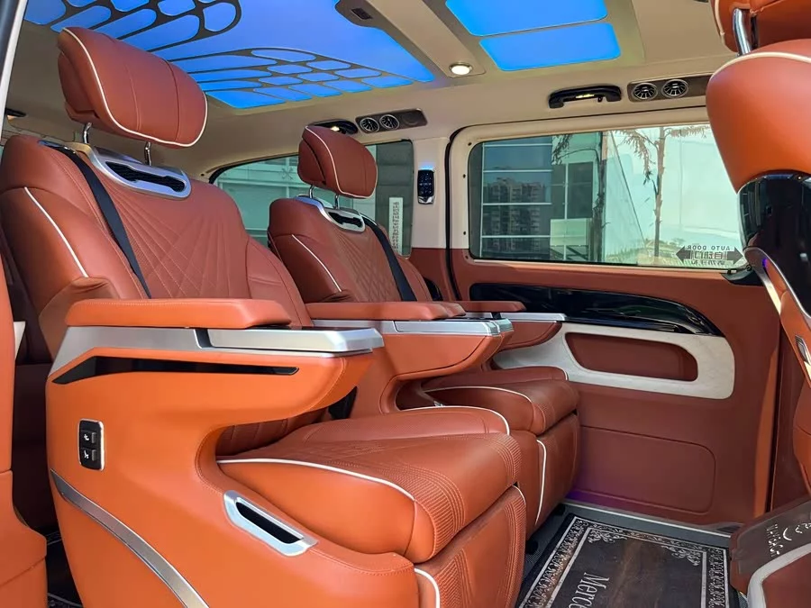 Mercedes Benz Vito