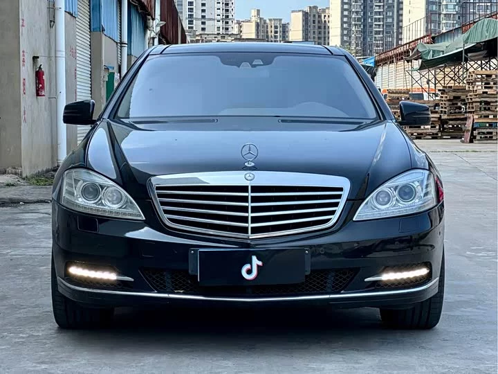 Mercedes-Benz S class