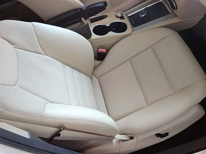 Mercedes-Benz GLK-Class