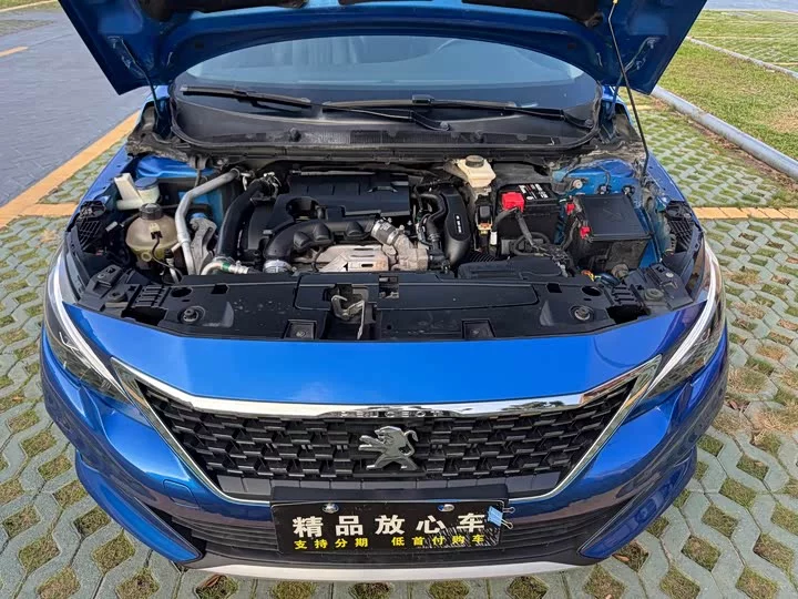 Peugeot 408