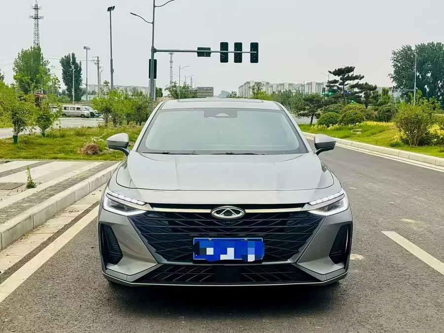 Chery Arrizo 8