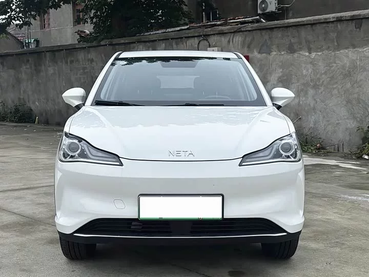NETA Nezha V