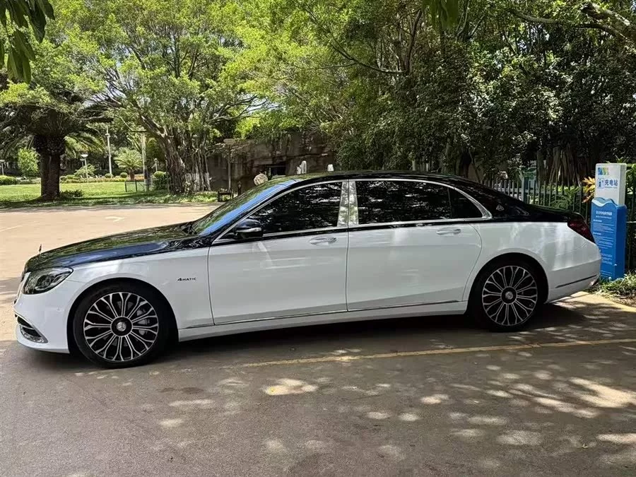 Mercedes Benz Maybach S-Class