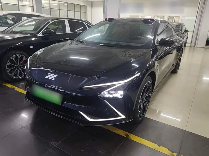 Zhiji L7