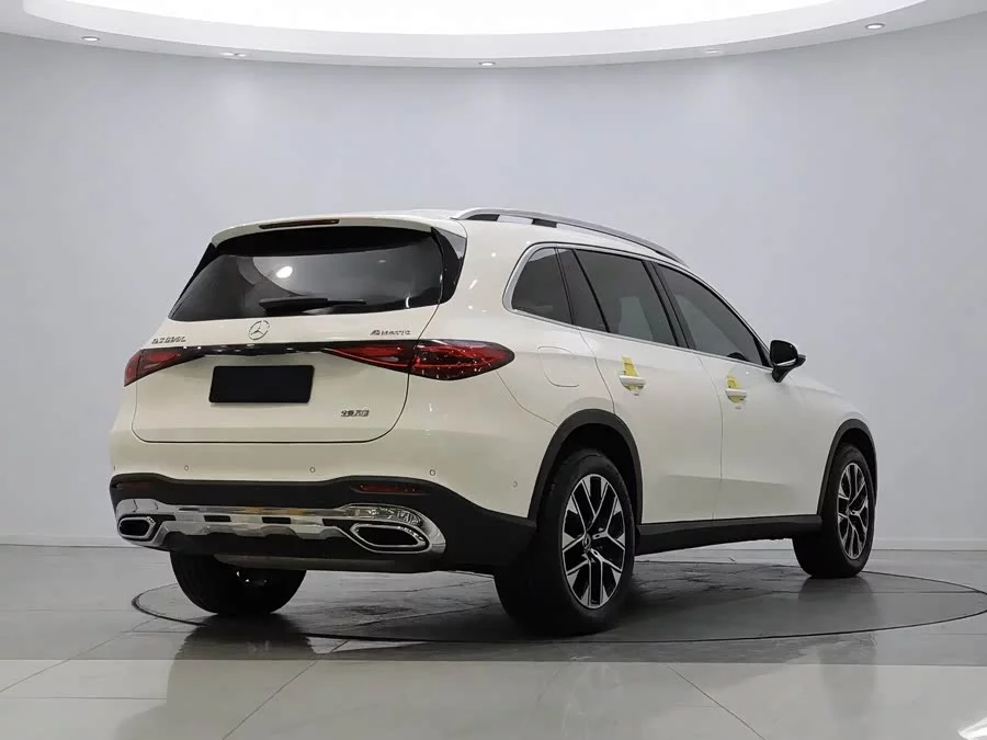 Mercedes Benz GLC
