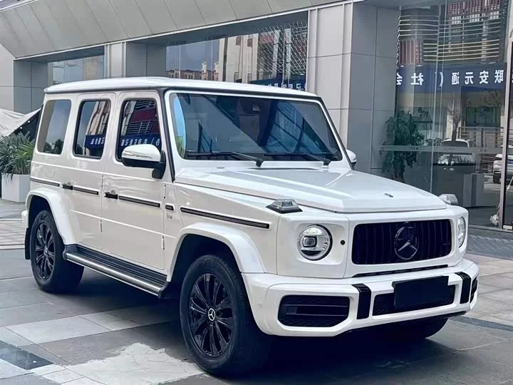 Mercedes-Benz G-rated