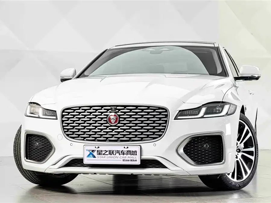 Jaguar XFL