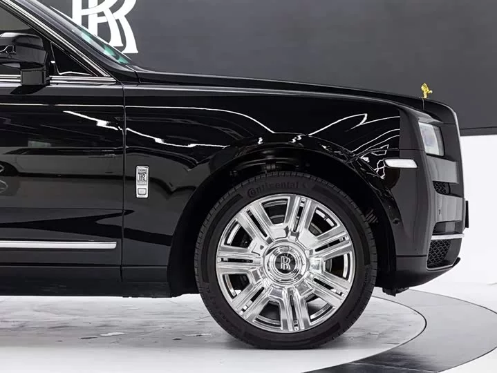 Rolls Royce Cullinan