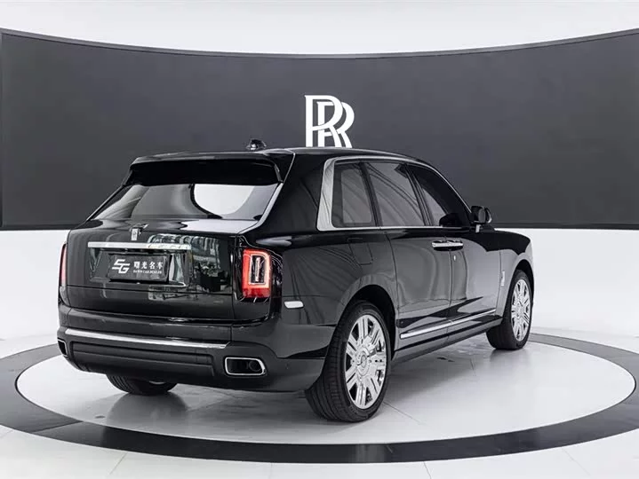 Rolls Royce Cullinan