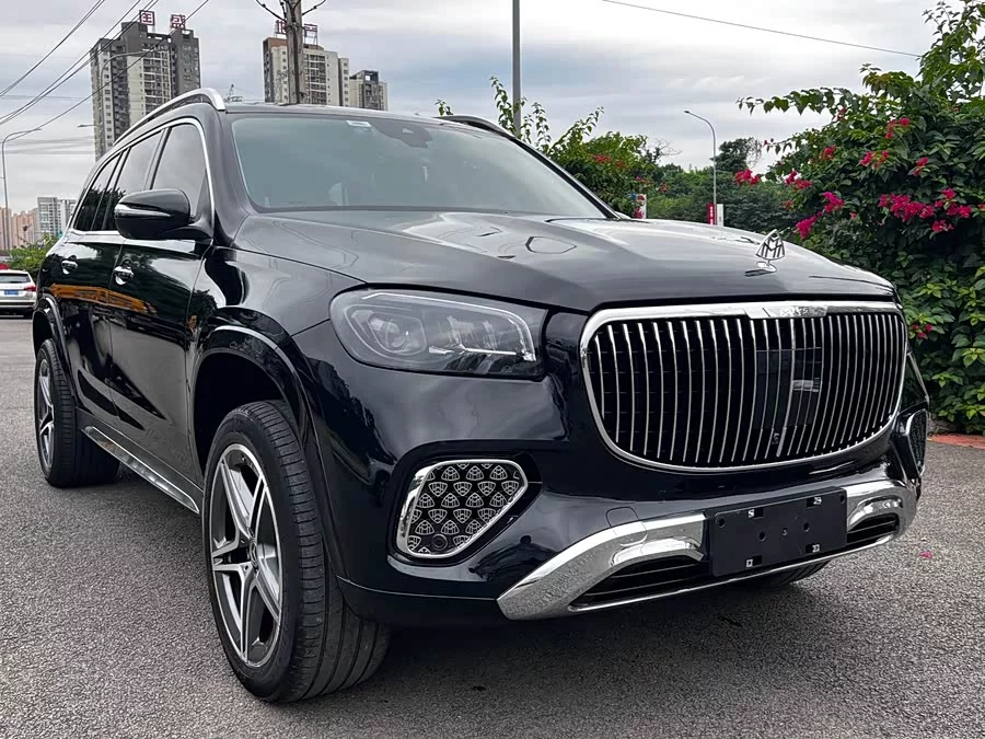 Mercedes Benz GLS