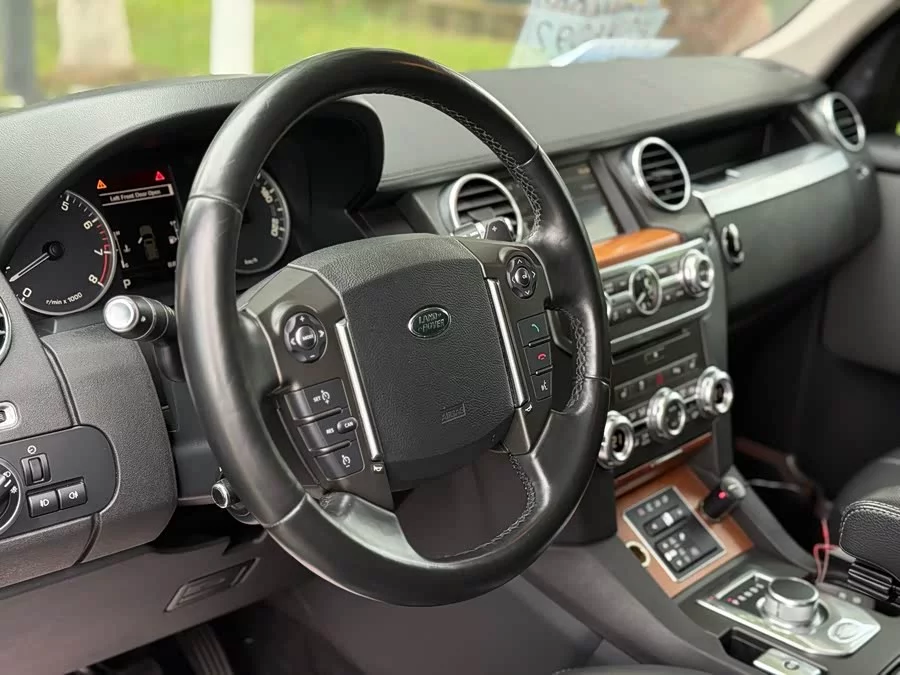 Land Rover finds
