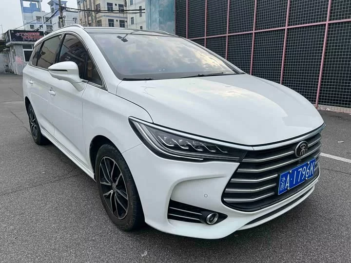 BYD Song MAX