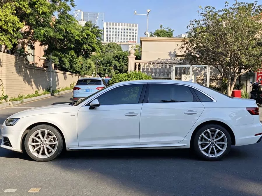 Audi A4L