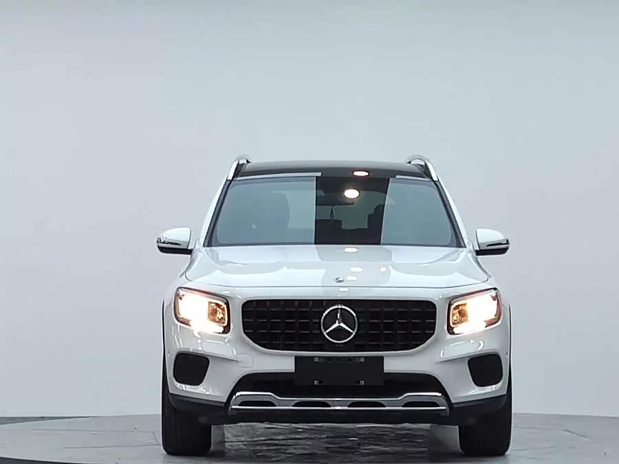 Mercedes Benz GLB