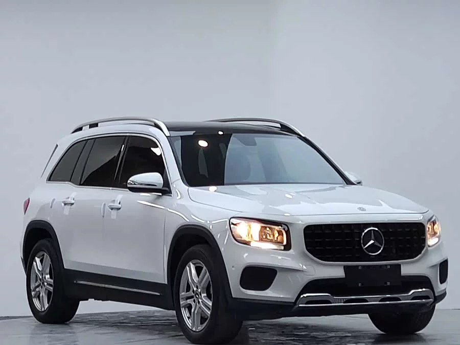 Mercedes Benz GLB