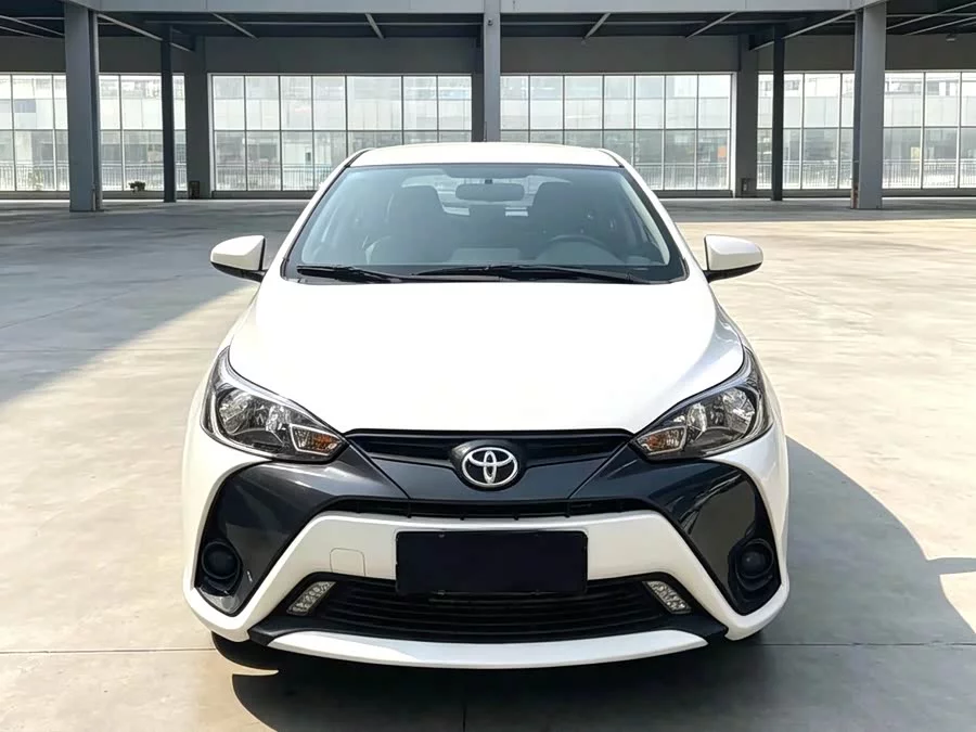 Toyota YARiS L
