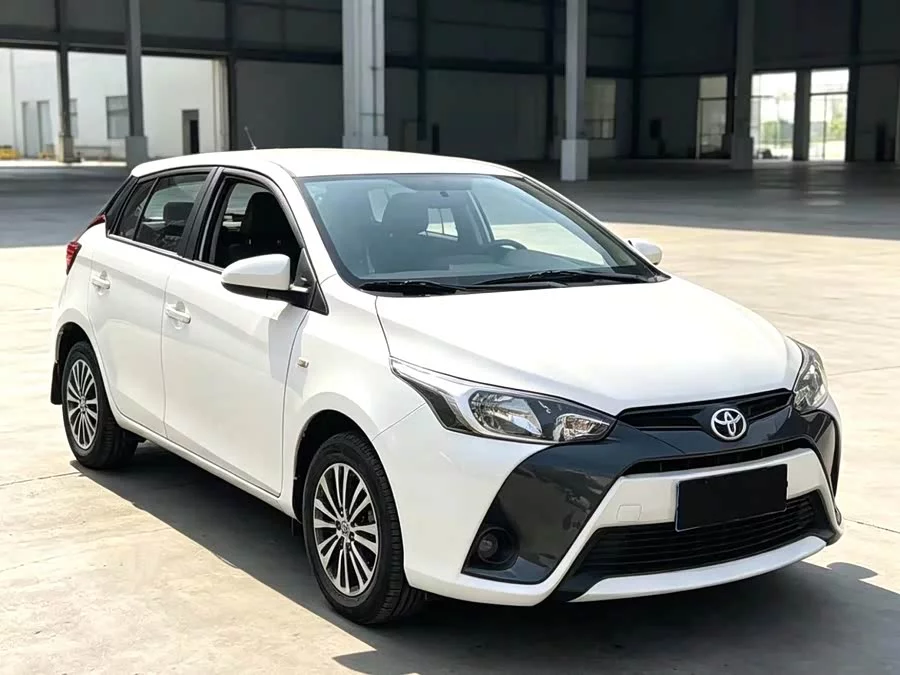 Toyota YARiS L