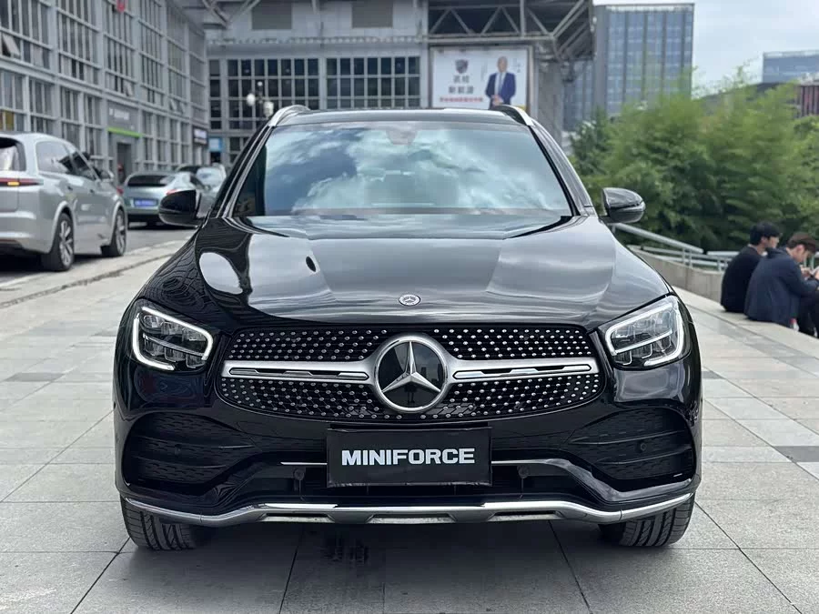 Mercedes Benz GLC