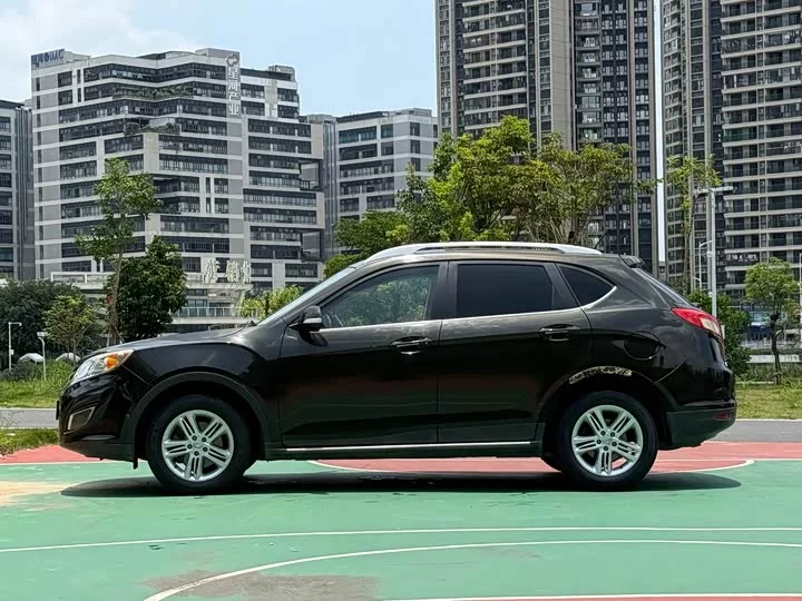 GAC Trumpchi GS5
