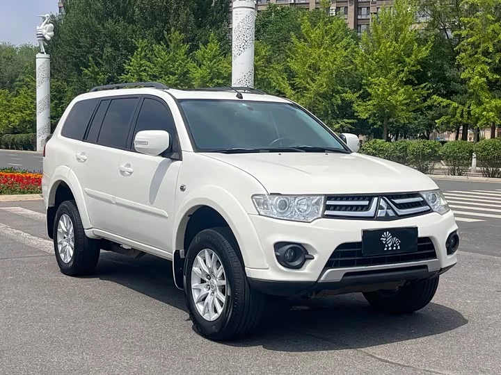 Mitsubishi Pajero Jinchang