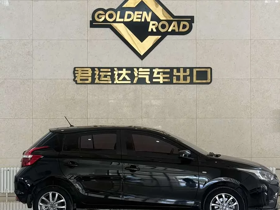 Toyota YARiS L