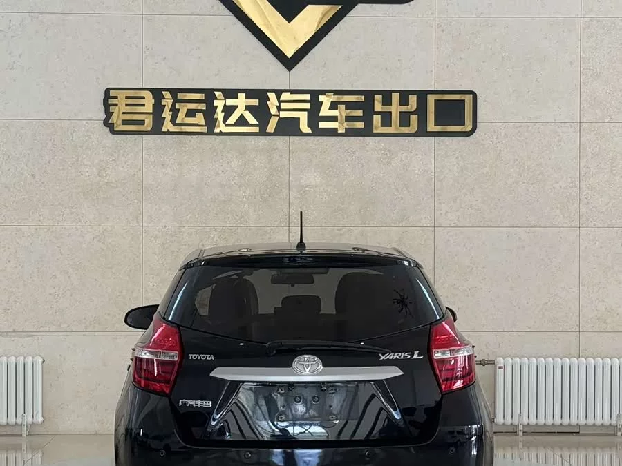 Toyota YARiS L