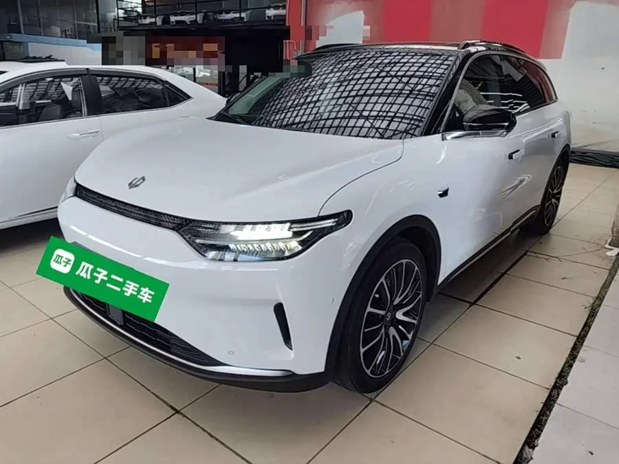 Leapmotor C11