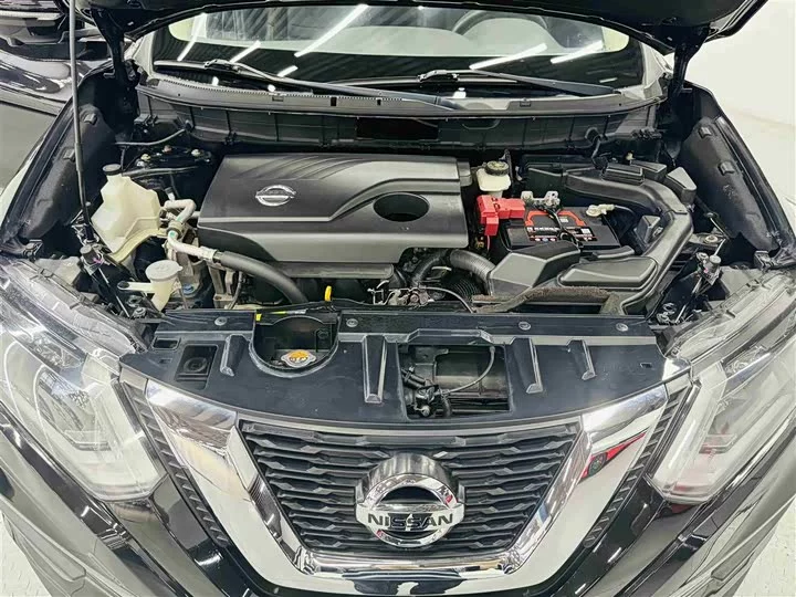 Nissan Qijun